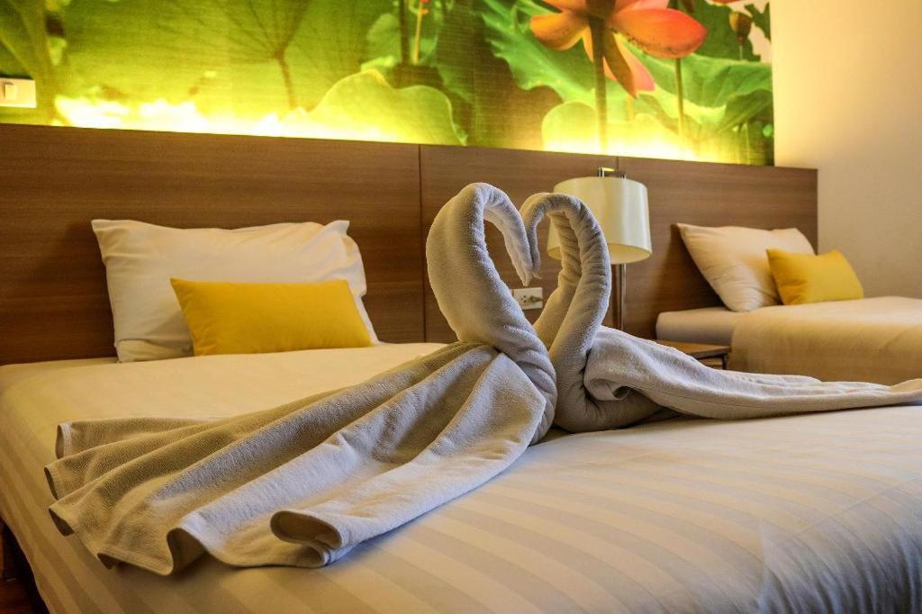 Hotel Dluxx Thammasat Pathum Thani Exteriér fotografie