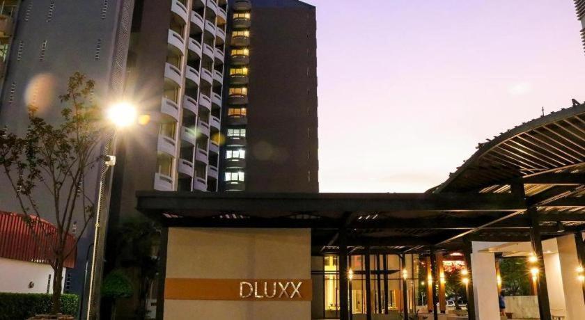 Hotel Dluxx Thammasat Pathum Thani Exteriér fotografie